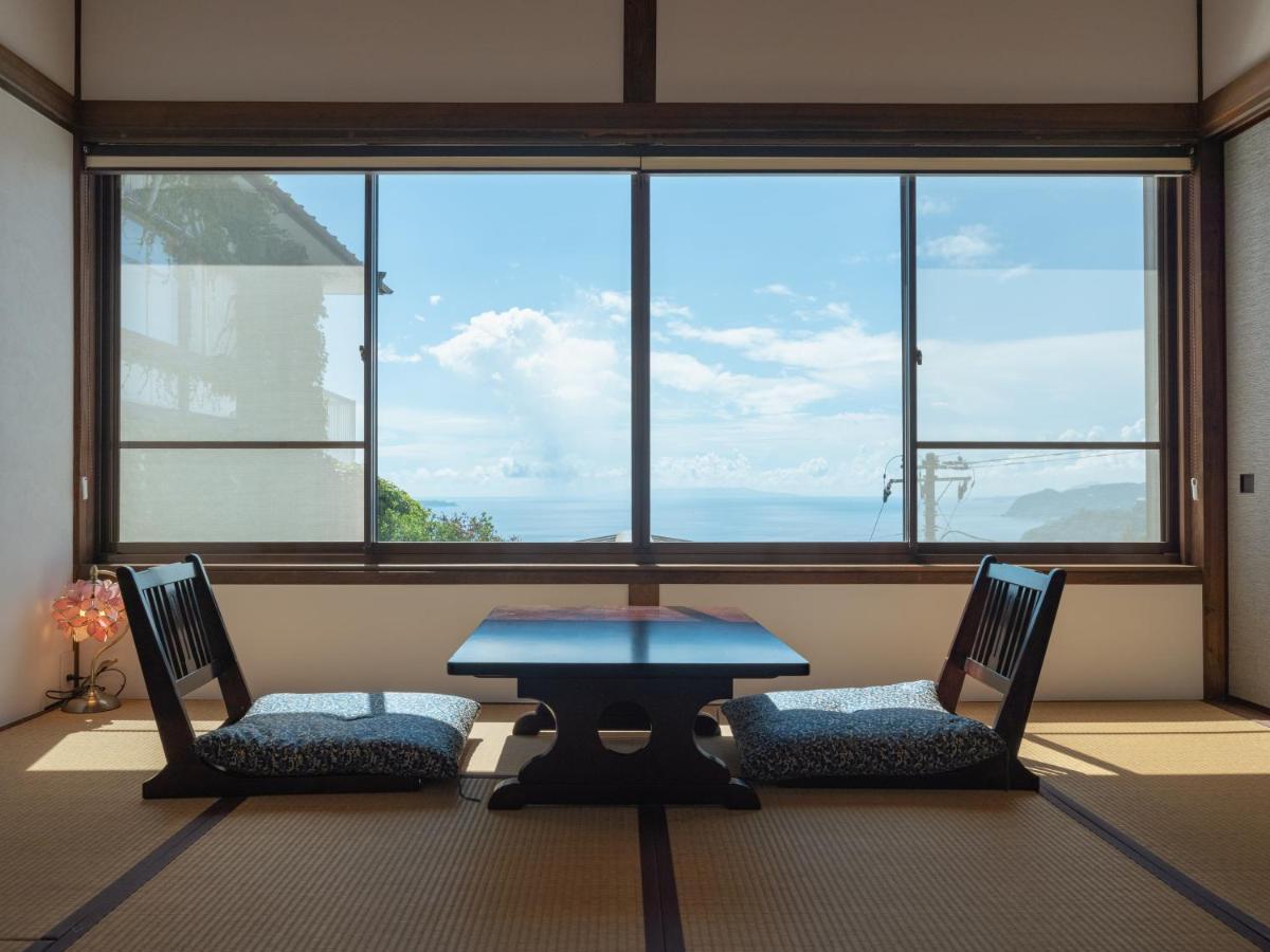 Atami Southern Wind　 熱海 南風楼 Villa Exterior photo